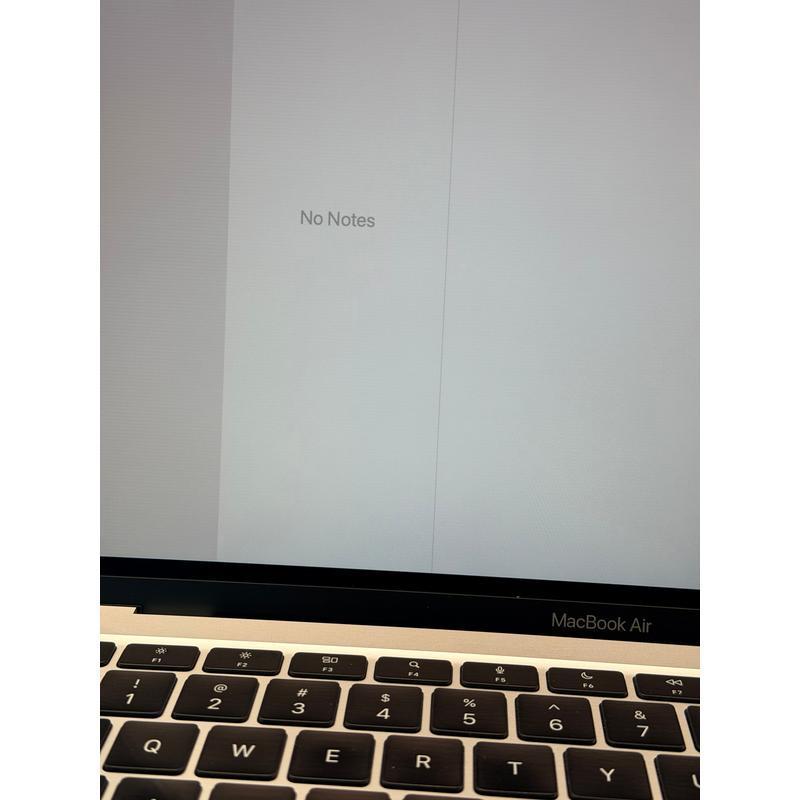 Apple MacBook Air 13-inch M1 (2020) 16GB 256GB Space Grey - Good Pre-owned (Faint Screen Lines)